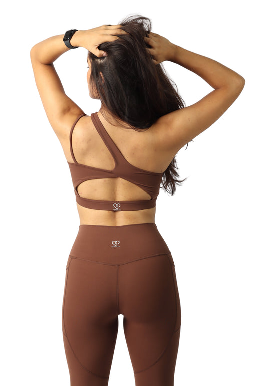 Top deportivo café asimétrico- Synergy