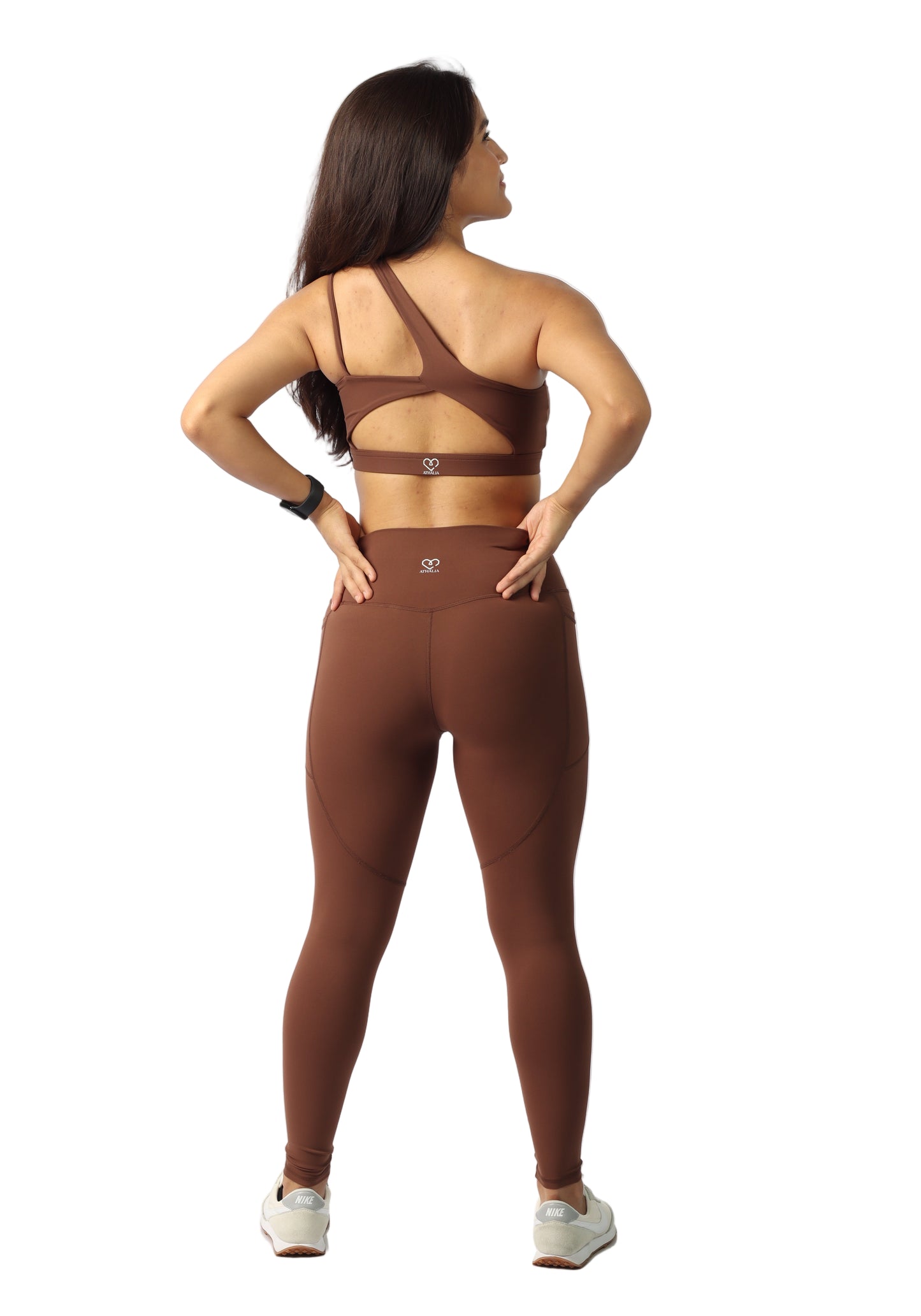 Top deportivo café asimétrico- Synergy